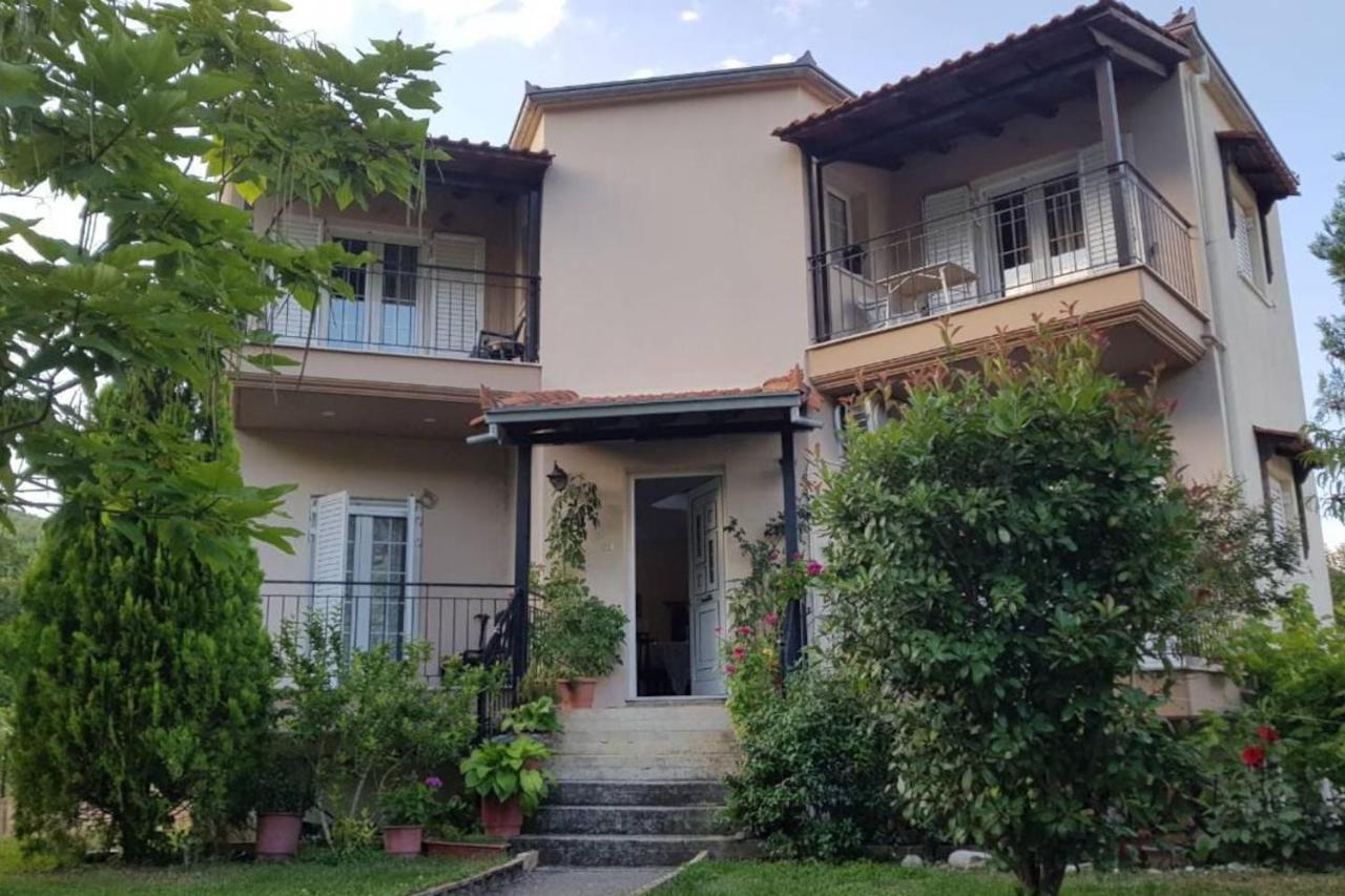 Koulas House In Diava 卡兰巴卡 外观 照片
